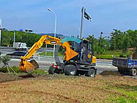 輪式挖掘機(jī)視頻