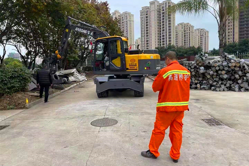 寶鼎抓木機(jī)型號