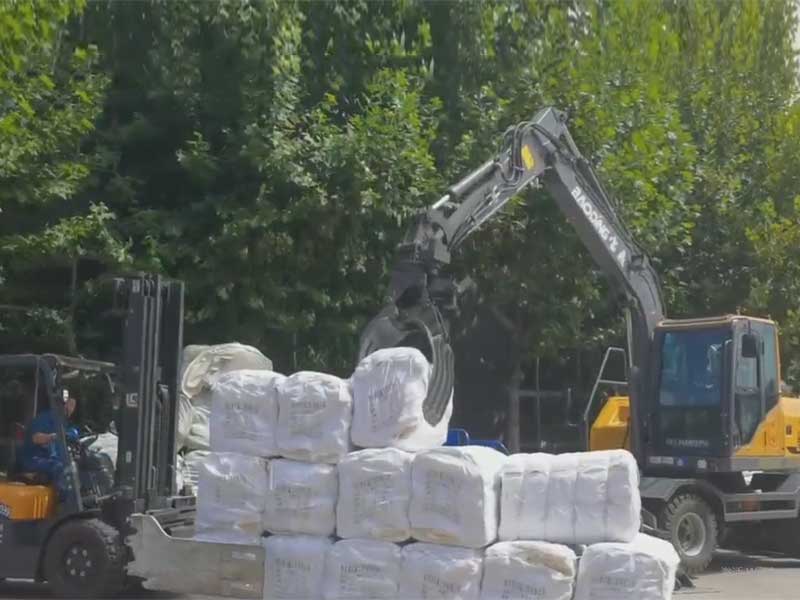 寶鼎抓包機，專用于易損物料抓取的設備