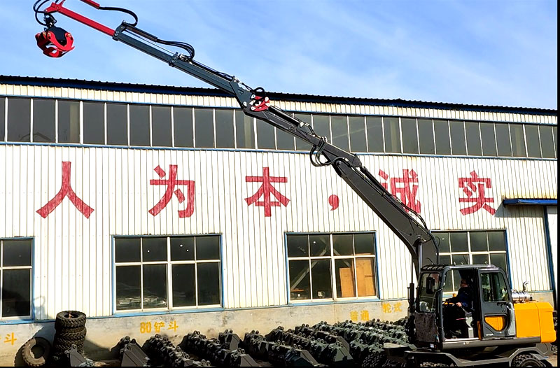 寶鼎加長(zhǎng)臂抓木機(jī)